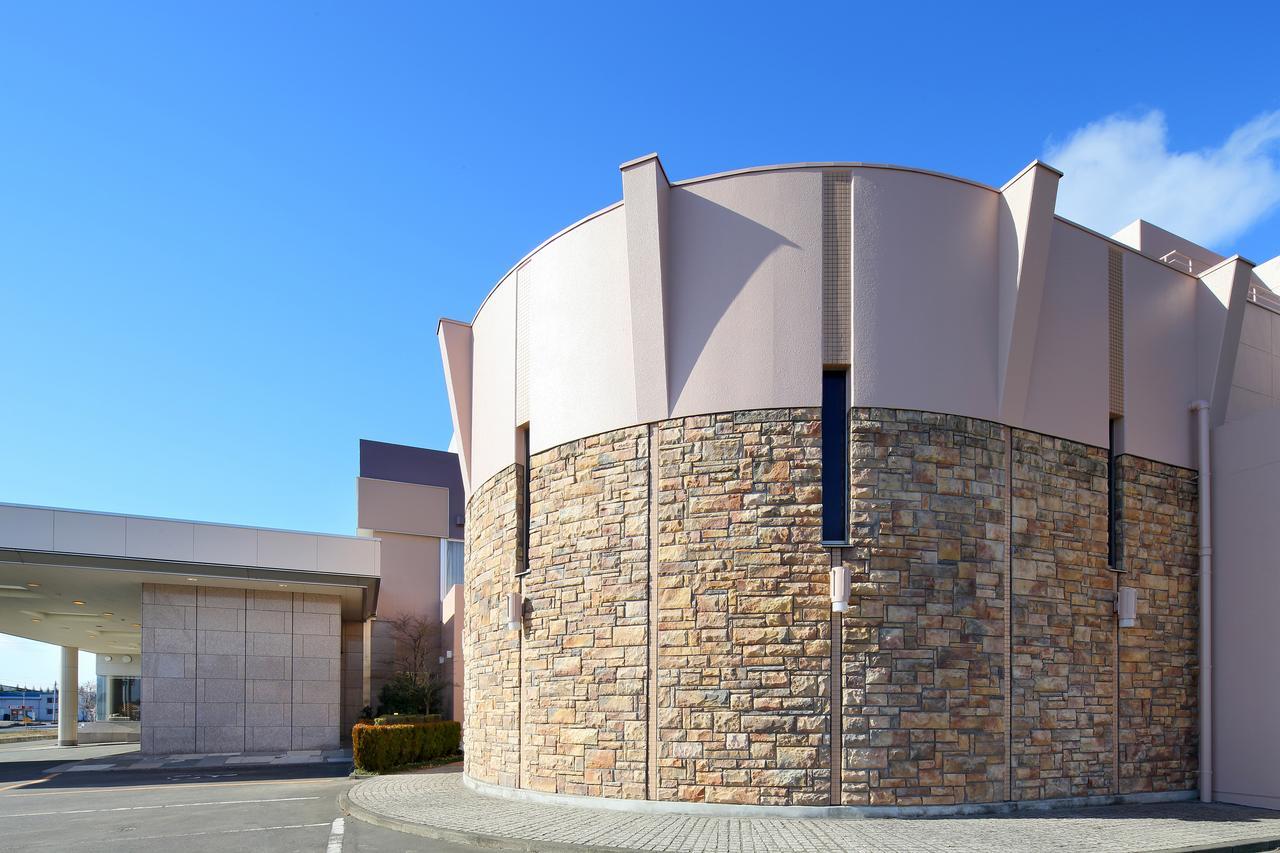 Hotel Grand Plaza Urashima Kurihara Exteriör bild